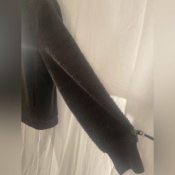 Jcrew Sherpa button front sweatshirt! - Picture 5 of 8